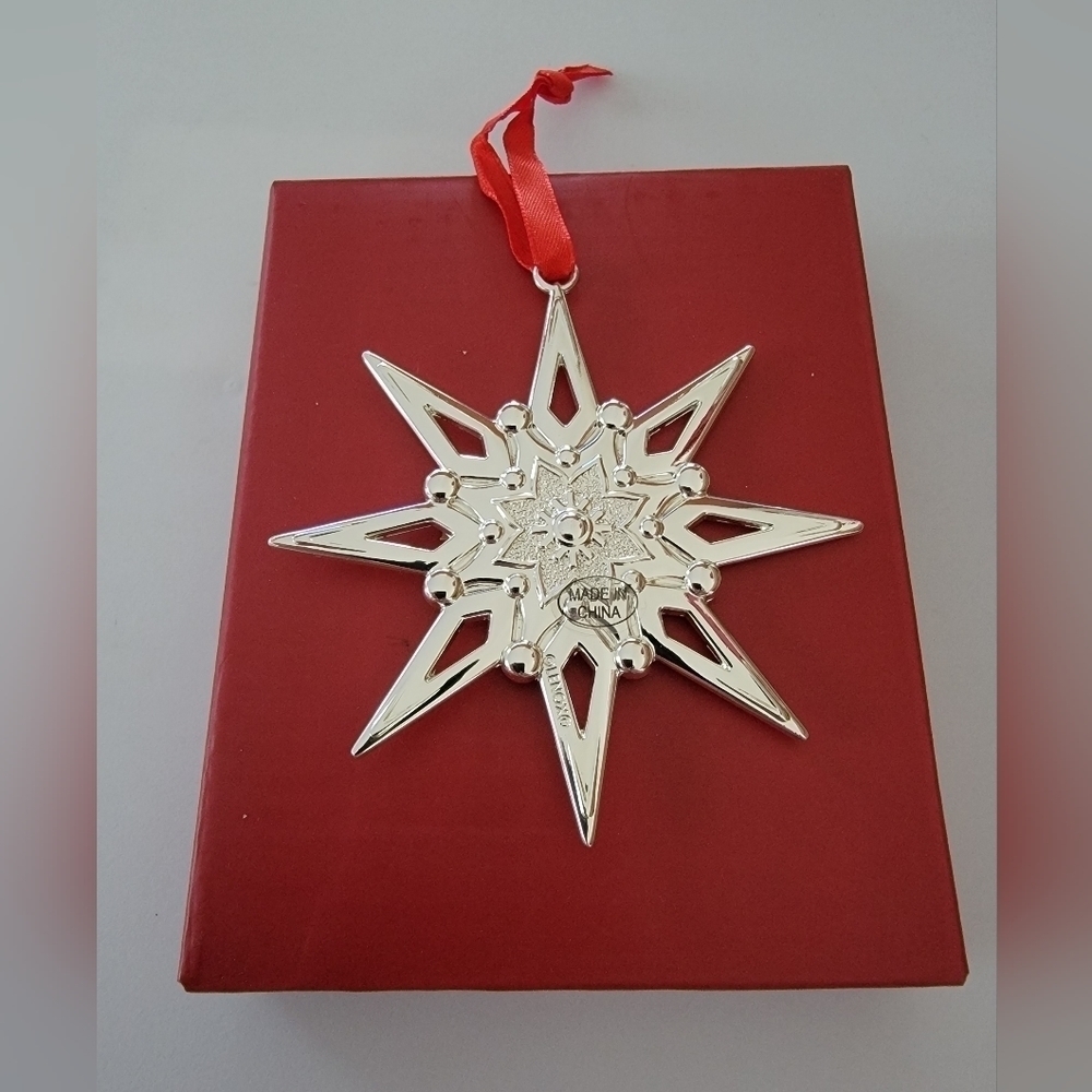 Lenox Silver Multi Gem Star Ornament - Picture 2 of 2